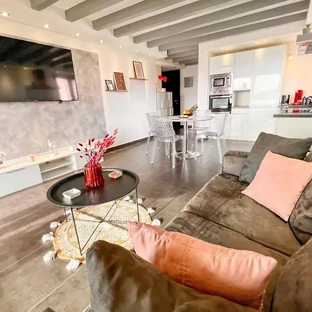 Nadia - Terrace With Sea View Zen - By Tgb